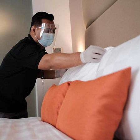 All Nite & Day Hotel Yogyakarta - Gejayan Bagian luar foto